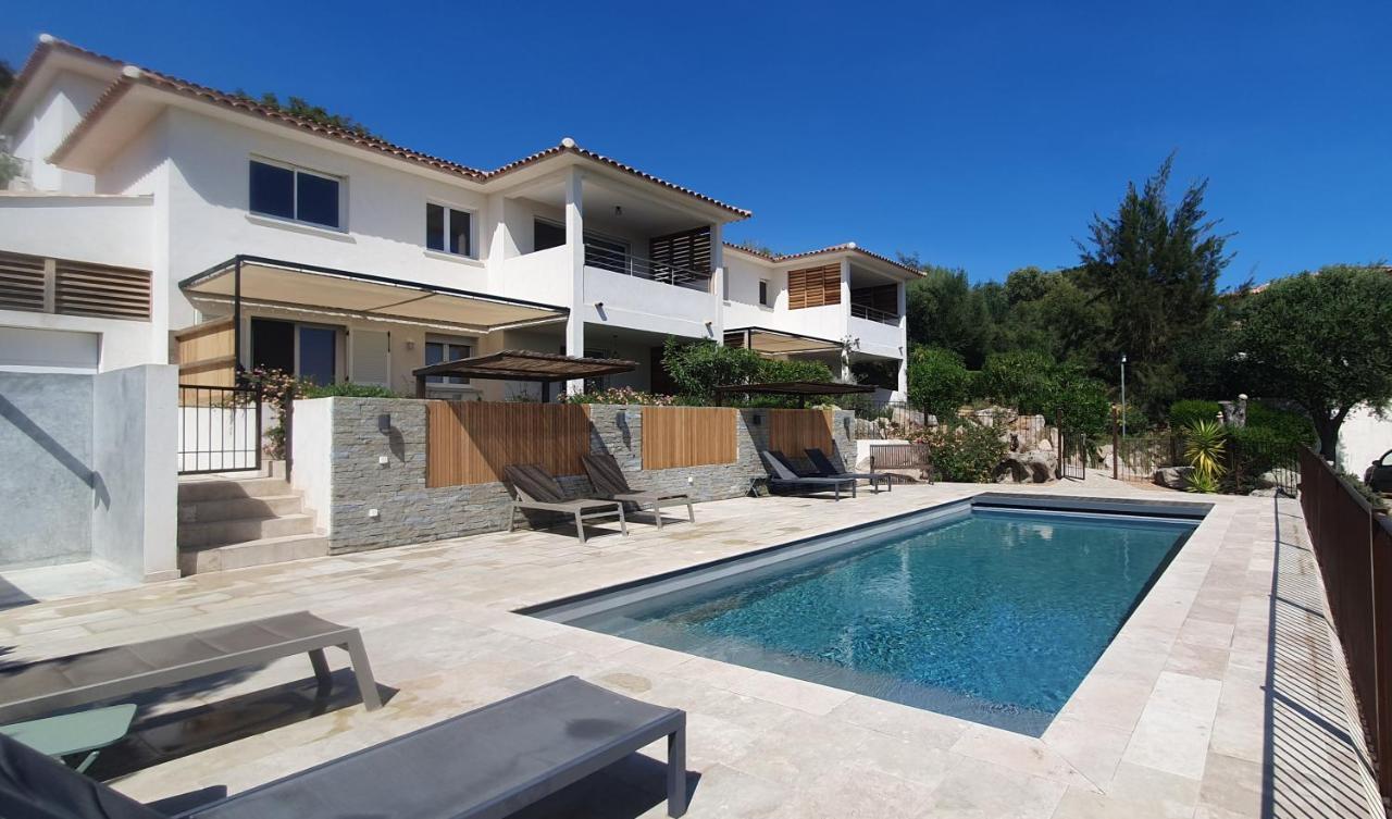 Tres Belle Residence Vue Mer Et Piscine Chauffee - Baccalocation Porto-Vecchio  Exterior photo